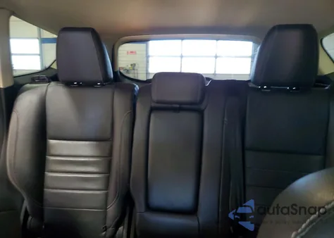 2015 Ford Escape Titanium z USA, uszkodzony, nr VIN 1FMCU0JXXFUB24447